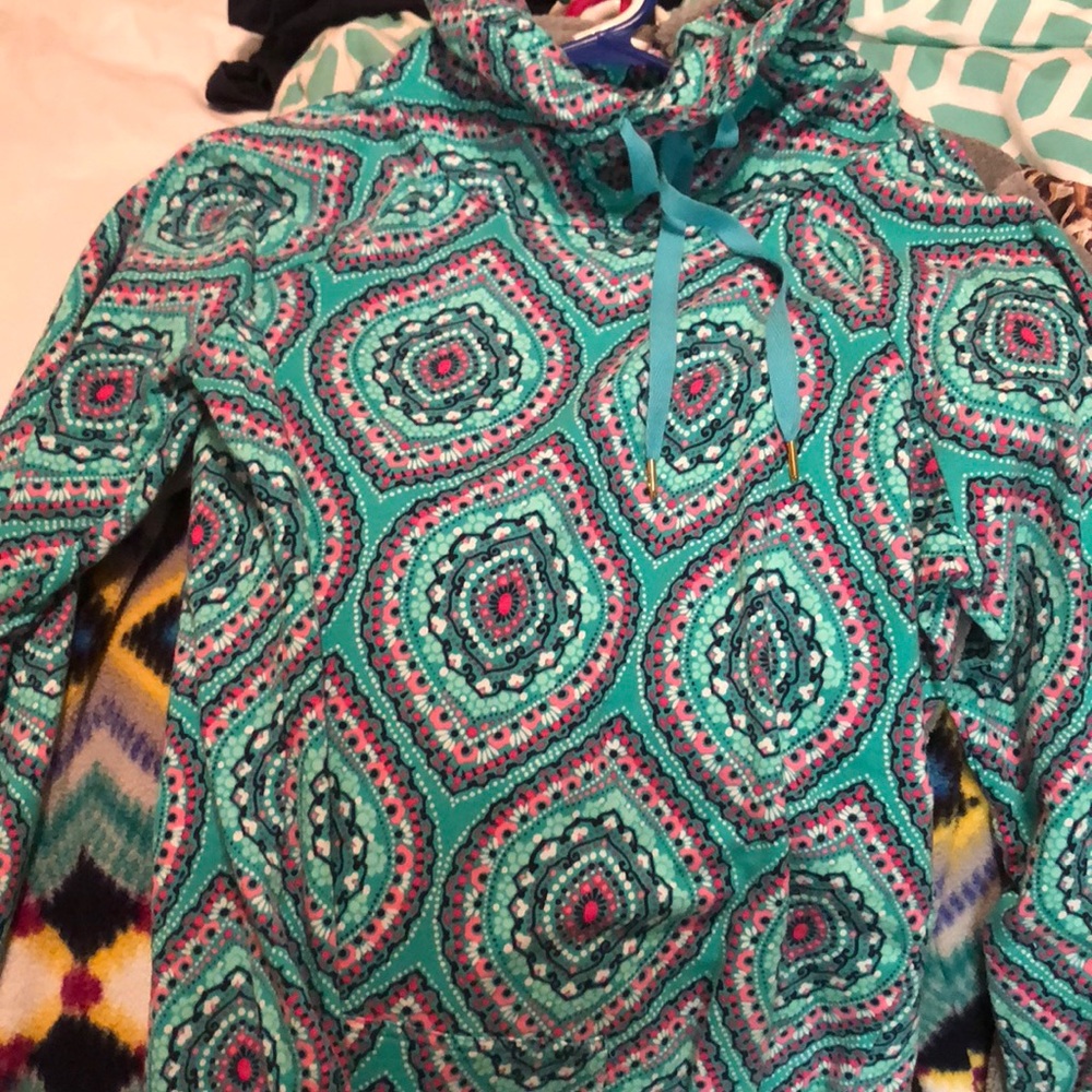 Sweatshirt with extra fabric on neckline